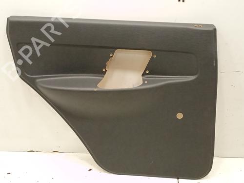 Guarnecido puerta trasera izquierda VW POLO CLASSIC (86C, 80) [1985-1994]  17253410