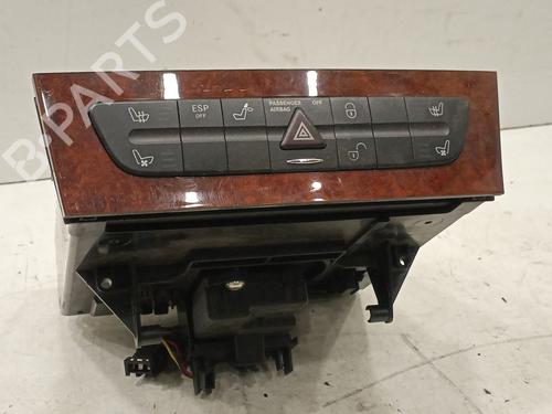 Commutateur MERCEDES-BENZ E-CLASS (W211) [2002-2009]  17253624
