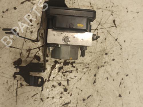 Used ABS pump RENAULT CLIO IV (BH_) [2012-2021]  17253974