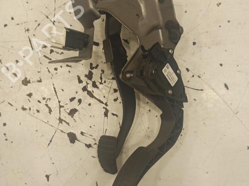 Used Pedal RENAULT CLIO IV (BH_) [2012-2021]  17254010