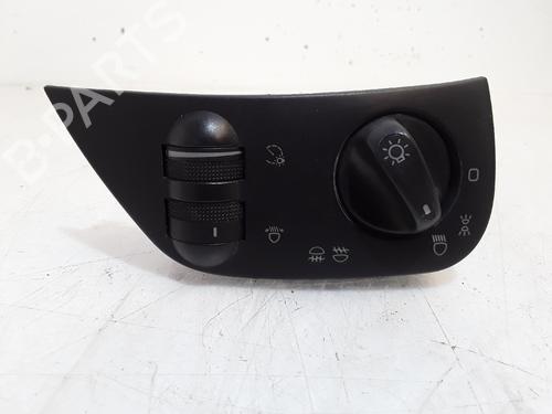 Used Headlight switch SEAT IBIZA II (6K1) 1.0 i (50 hp) 17297945
