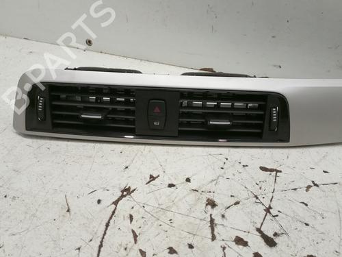 Air vent BMW 1 (F21)  | BP17254619I21