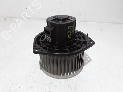 Used Heater blower motor CHEVROLET AVEO / KALOS Hatchback (T250, T255) [2006-2026]  17298011
