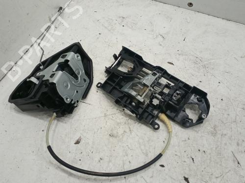 Front left lock BMW 5 Touring (F11) 530 d xDrive (258 hp) Traseiro Direito 