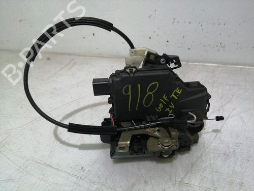 Used Rear left lock VW GOLF IV (1J1) 1.4 16V (75 hp) 17298722