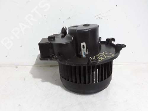 Varmeblæser MERCEDES-BENZ C-CLASS (W203) C 220 CDI (203.008) (150 hp) 17299130