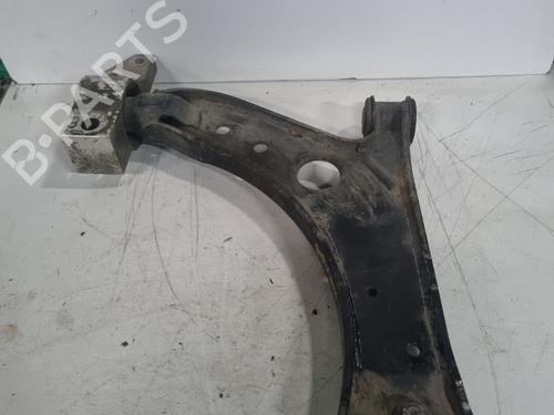 Used Right front suspension arm VW GOLF V (1K1) [2003-2010]  17287367