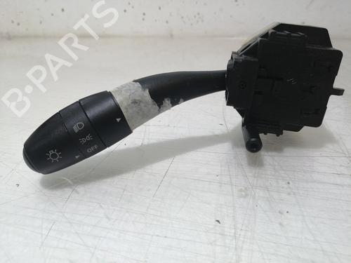Used Steering column stalk HYUNDAI i30 Estate (FD) [2007-2012]  17299512