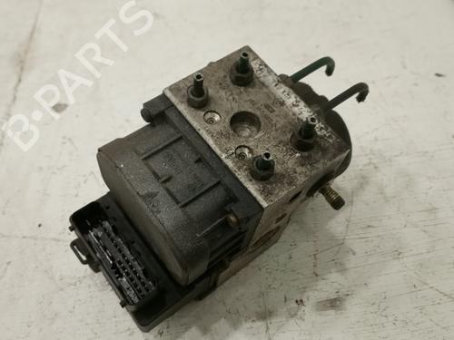 Used ABS pump RENAULT MEGANE I Coach (DA0/1_) [1996-2003]  17257308