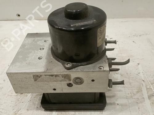 ABS Bremseaggregat MERCEDES-BENZ C-CLASS (W203) C 220 CDI (203.006, 203.008) (143 hp) 17257379