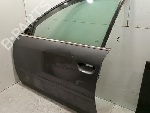 Porta anteriore sinistra AUDI A6 C5 (4B2) 2.5 TDI quattro (180 hp) 17257523