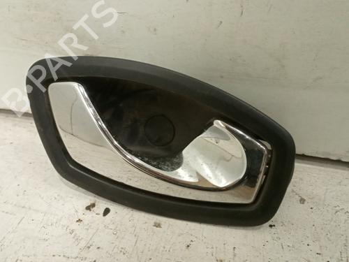 Used Front right interior door handle RENAULT MEGANE III Grandtour (KZ0/1) [2008-2016]  17258258