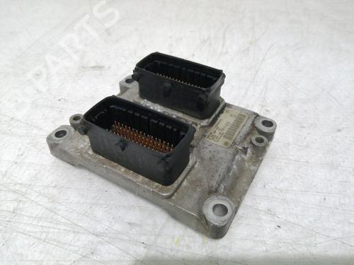 Used Engine control unit (ECU) FIAT PUNTO (188_) 1.2 16V 80 (188.233, .235, .253, .255, .333, .353, .639,... (80 hp) 17301492