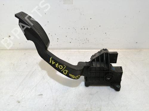 Pedal OPEL CORSA D (S07) [2006-2015]  17302445