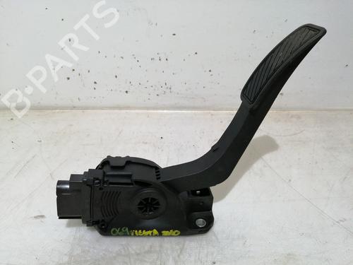 Pedal FORD FIESTA VI (CB1, CCN) [2008-2025]  17302471