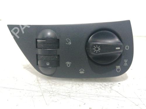 Used Headlight switch SEAT IBIZA II (6K1) [1993-2002]  17302728