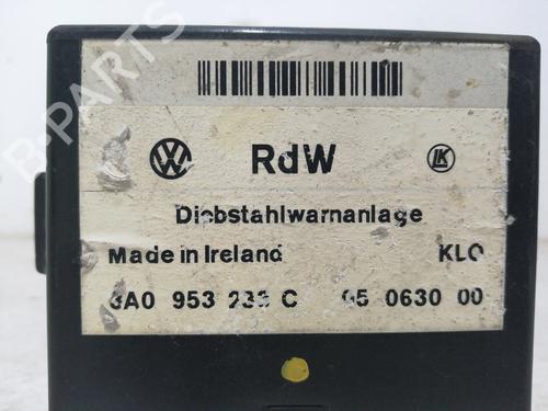 Elektronisk modul SEAT IBIZA II (6K1)  | BP17302999M83