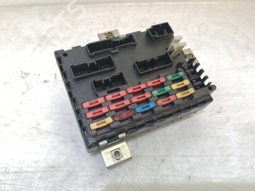 Sikringsdose FIAT PUNTO (176_) [1993-1999]  17303012