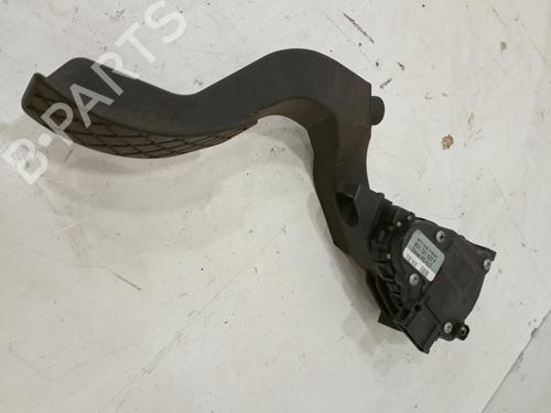 Pedal VW PASSAT B5.5 (3B3) 1.9 TDI (130 hp) 17261378