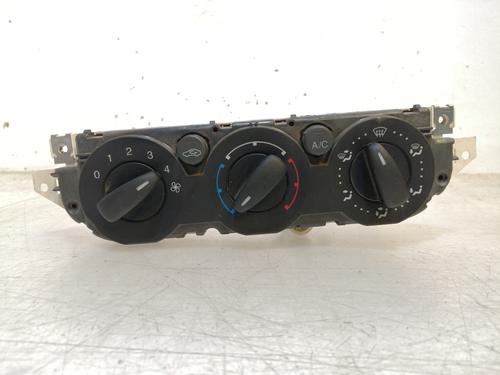 Used Climate control FORD FOCUS II (DA_, HCP, DP) [2004-2013]  17303404