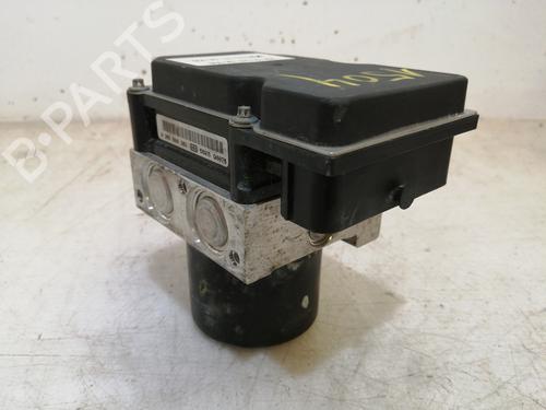 Pompe ABS VW POLO IV (9N_, 9A_) 1.2 12V (64 hp) 17303560