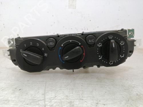 AC Styreenhet / Manøvreringsenhet FORD FOCUS II Turnier (DA_, FFS, DS) [2004-2012]  17303587