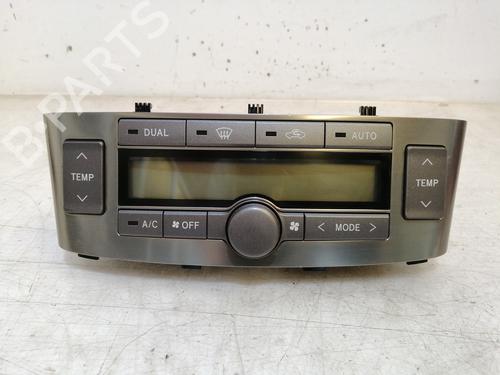 Used Climate control TOYOTA AVENSIS Saloon (_T25_) [2003-2009]  17303604