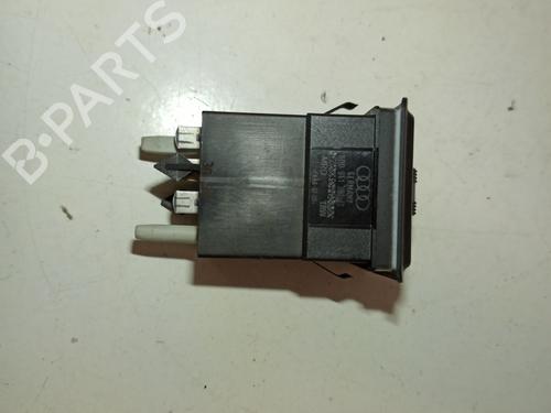 Commutateur AUDI A4 B5 (8D2) 2.4 | BP17263506I30