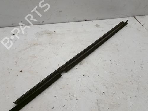 other-renault-megane-ii-bm01_-cm01_-interior-traseiro-direito-2001-2002-2003-2004-2005-2006-2007-2008-2009-2010-2011-2012-17263757 main image