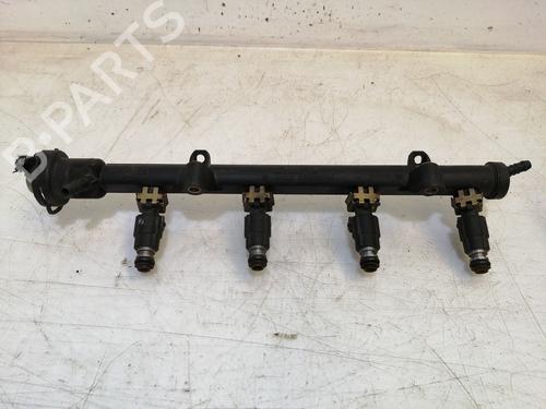 Used Injection rail SEAT IBIZA II (6K1) [1993-2002]  17304085