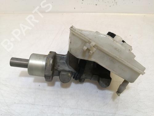 Used Brake master cylinder PEUGEOT 206 SW (2E/K) 1.4 (75 hp) 17304179