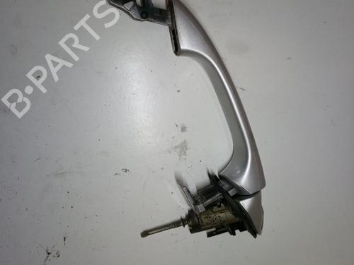 Poignée extérieure avant gauche MERCEDES-BENZ E-CLASS (W211) E 220 CDI (211.008) (170 hp) 17264699