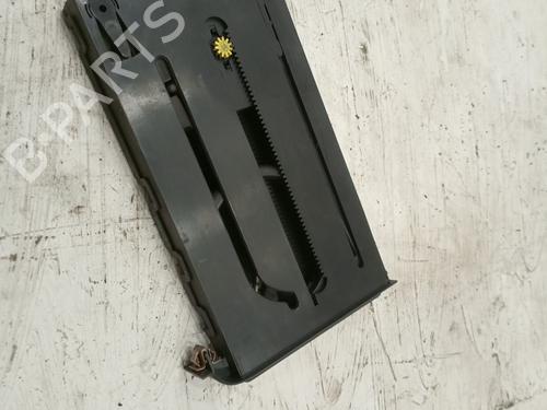 Used Cup/Object holder RENAULT LAGUNA II Grandtour (KG0/1_) [2001-2007]  17266504