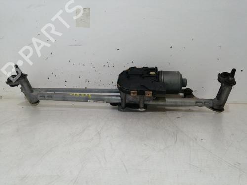 Used Front wiper motor VW GOLF VI (5K1) 1.6 TDI (105 hp) 17304944