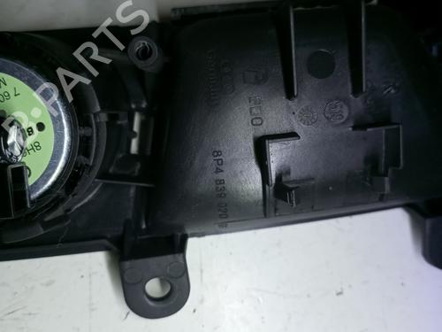 Used Rear right interior door handle AUDI A3 Sportback (8PA) 1.6 TDI (105 hp) 17267189