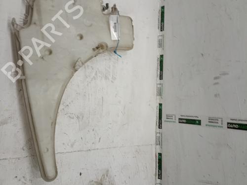 Used Windscreen washer tank BMW 3 (E90) 320 d (150 hp) 17256594