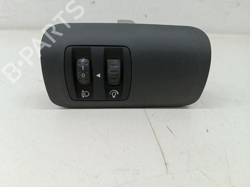 Used Left headlight Left headlight RENAULT MEGANE II (BM0/1_, CM0/1_) 1.5 dCi (BM1F, CM1F) (86 hp) 17270694 17270694