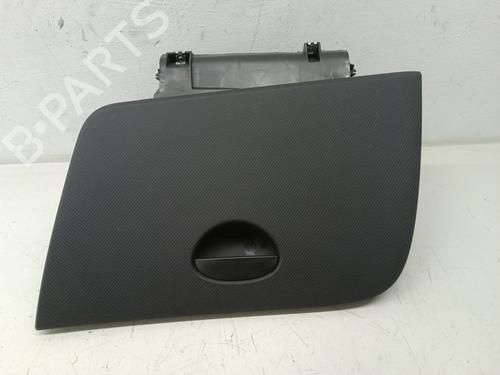 Hanskerom SEAT LEON (1P1)  | BP17271368C95