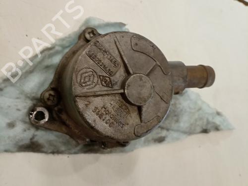 Used Vacuum pump RENAULT KANGOO (KC0/1_) [1997-2025]  17272121