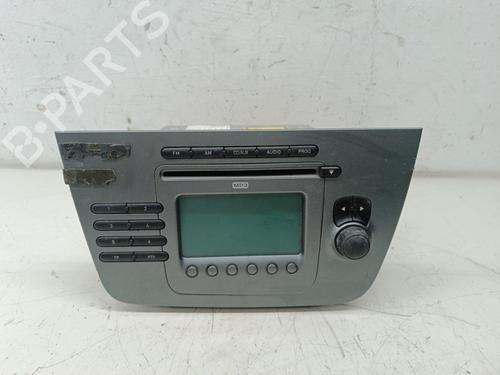 radio-seat-altea-5p1-5p1035186-2004-2005-2006-2007-2008-2009-2010-2011-2012-2013-2014-2015-17272526 main image