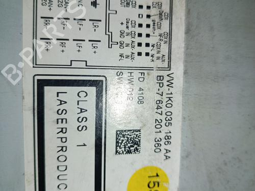 Used Radio VW GOLF VI (5K1) 2.0 TDI (110 hp) 17273537