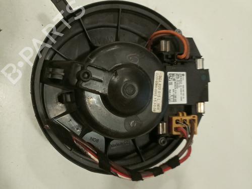 Used Heater blower motor VW GOLF VI (5K1) 2.0 TDI (110 hp) 17273648