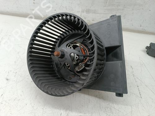 Motor calefaccion VW GOLF IV (1J1) [1997-2008]  17274340