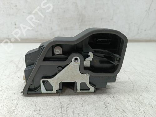 Front left lock BMW 5 Touring (E61) 530 d (218 hp) 7229461