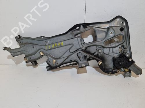 Alzavetro posteriore sinistro RENAULT LAGUNA I Grandtour (K56_) 1.9 dTi (K56J) (98 hp) 0130821640