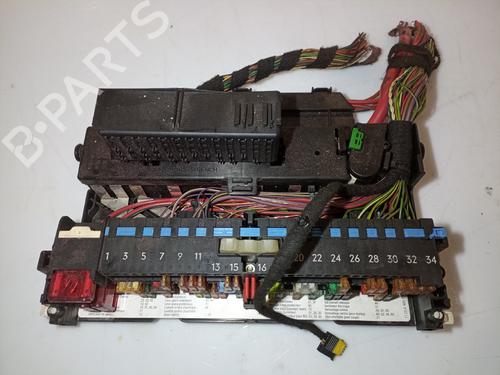 Fuse box BMW 3 (E46) [1997-2005]  17280302