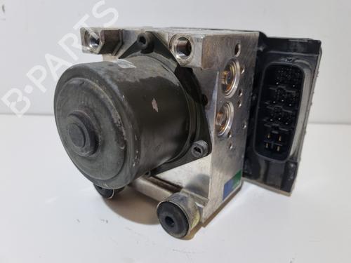 ABS Bremseaggregat MAZDA 6 Saloon (GG) 1.8 (120 hp) 17306231