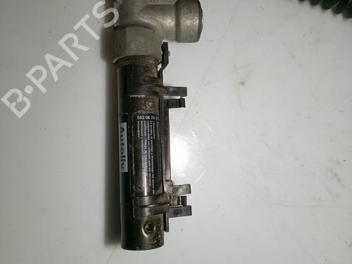 Høyre foran beltestrammer BMW 3 Compact (E46) 316 ti | BP17280894C88