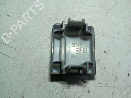 Instrumentbord AUDI A3 (8P1) 2.0 TDI (140 hp) 17283927