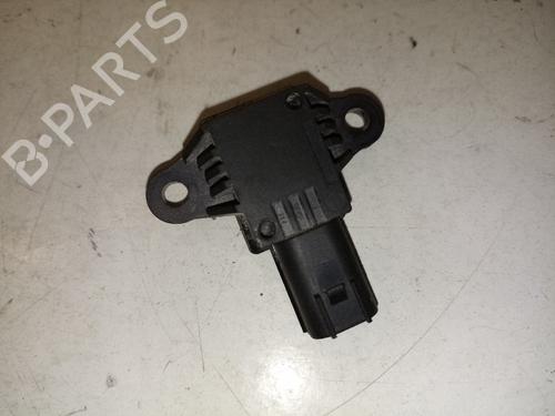 Autre VOLVO V40 Hatchback Van (525) [2013-2015]  17284422